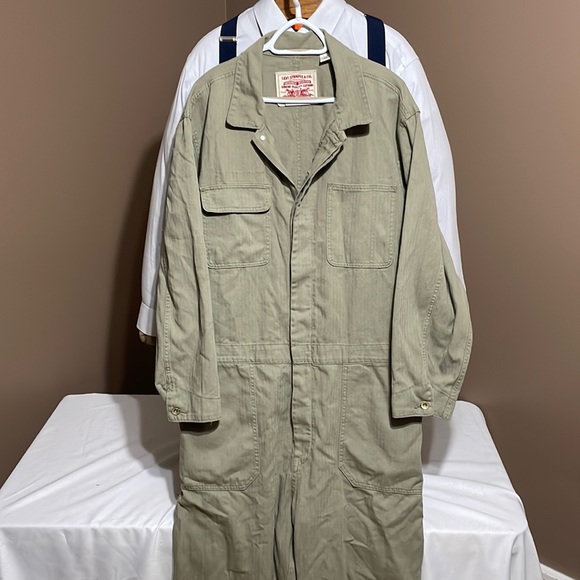 Levi's Other - Levi’s stay loose overalls size XL